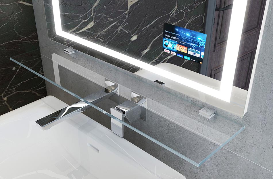 Ein gläsernes Fach ist ein ausgezeichnetes zeitloses Gadget, das zusammen mit dem Spiegel auf ideale Weise einen Platz für Badezimmeraccessoires bildet.