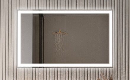 Spiegel mit Beleuchtung