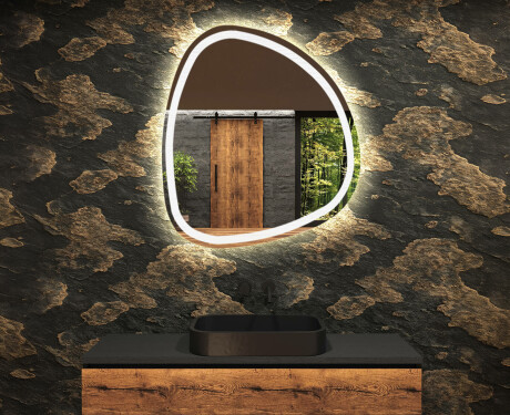 Unregelmäßiger asymmetrischer Spiegel mit LED Beleuchtung EG222
