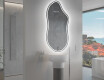 Unregelmäßiger asymmetrischer Spiegel mit LED Beleuchtung F223 #9