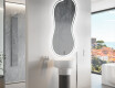 Unregelmäßiger asymmetrischer Spiegel mit LED Beleuchtung K222