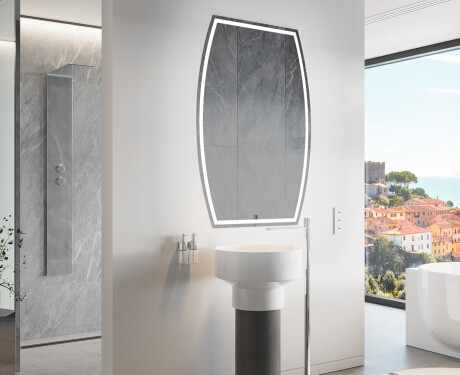 Unregelmäßiger asymmetrischer Spiegel mit LED Beleuchtung M223